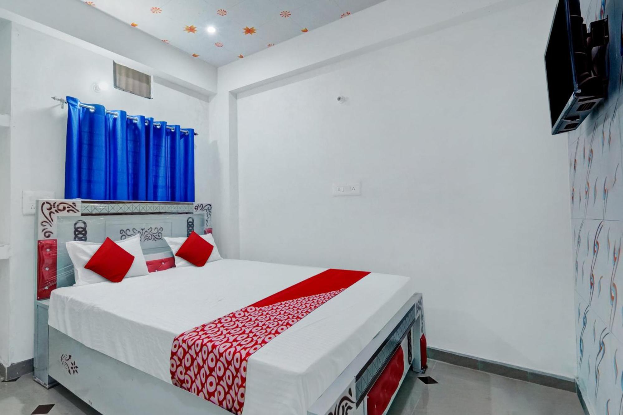 Hotel O S Square Guest House 파트나 외부 사진